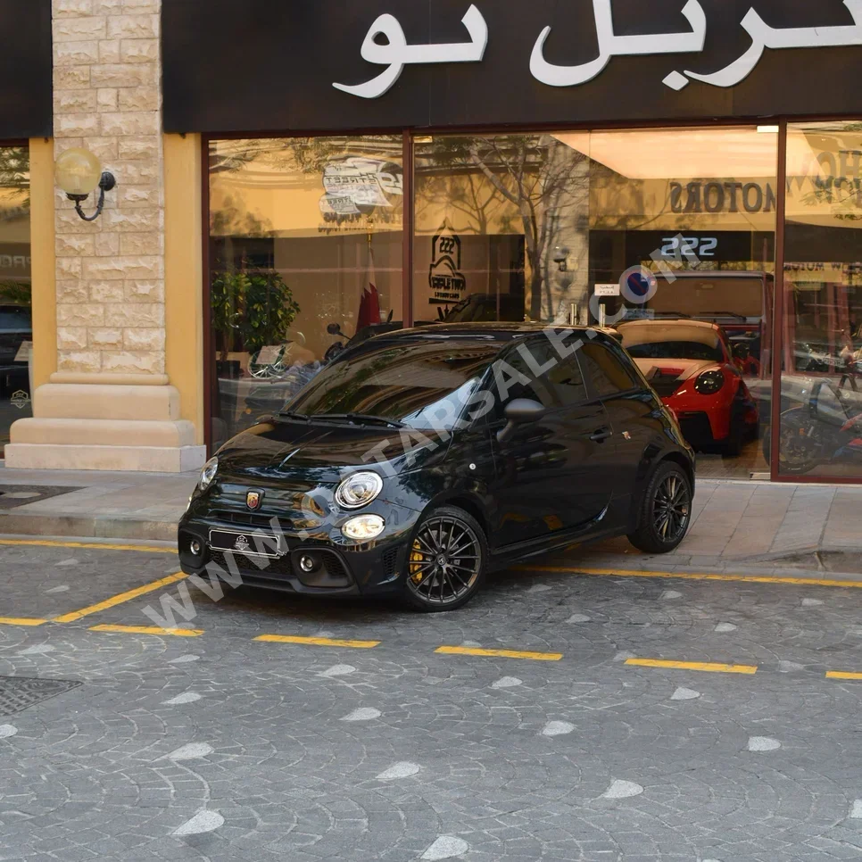 Fiat  695  Abarth  2024  Automatic  10,380 Km  4 Cylinder  Front Wheel Drive (FWD)  Hatchback  Black  With Warranty