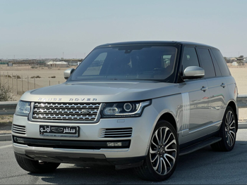 Land Rover  Range Rover  Vogue  Autobiography  2016  Automatic  209,000 Km  8 Cylinder  Four Wheel Drive (4WD)  SUV  Silver