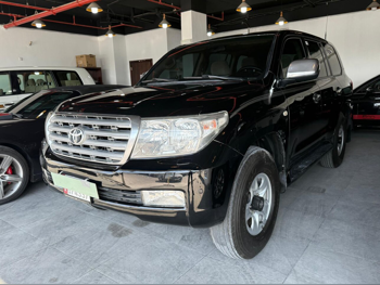 Toyota  Land Cruiser  VXR  2009  Automatic  280,000 Km  8 Cylinder  Four Wheel Drive (4WD)  SUV  Black