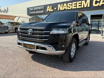 Toyota  Land Cruiser  GX  2025  Automatic  14,000 Km  6 Cylinder  Four Wheel Drive (4WD)  SUV  White  With Warranty