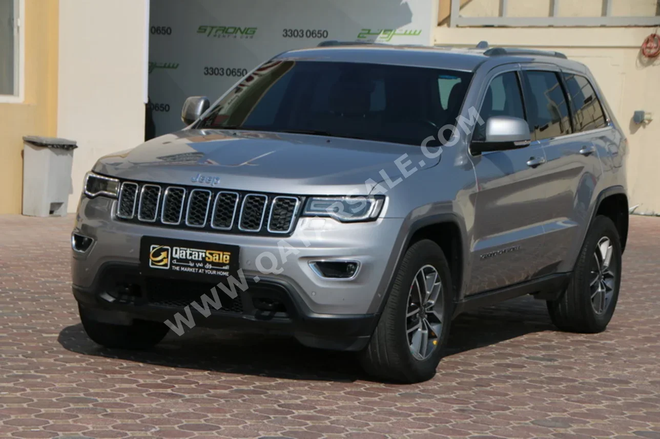 Jeep  Grand Cherokee  Laredo  2020  Automatic  52,500 Km  6 Cylinder  Four Wheel Drive (4WD)  SUV  Silver
