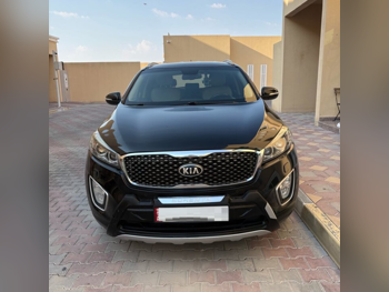 Kia  Sorento  2015  Automatic  162,500 Km  6 Cylinder  Four Wheel Drive (4WD)  SUV  Black