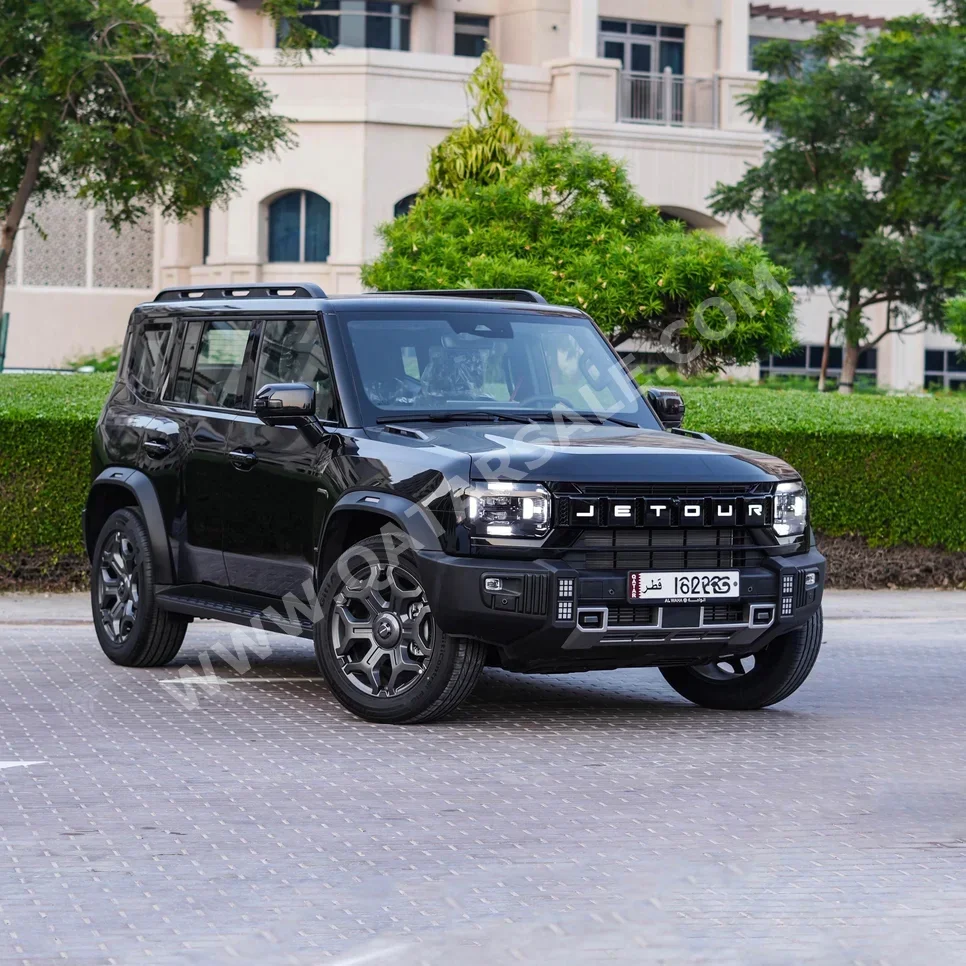 Jetour  T2  Luxury  2026  Automatic  0 Km  4 Cylinder  All Wheel Drive (AWD)  SUV  Black  With Warranty