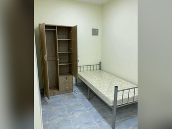 Bedroom Sets - Lifestyle - 3 Pieces Set - Gray