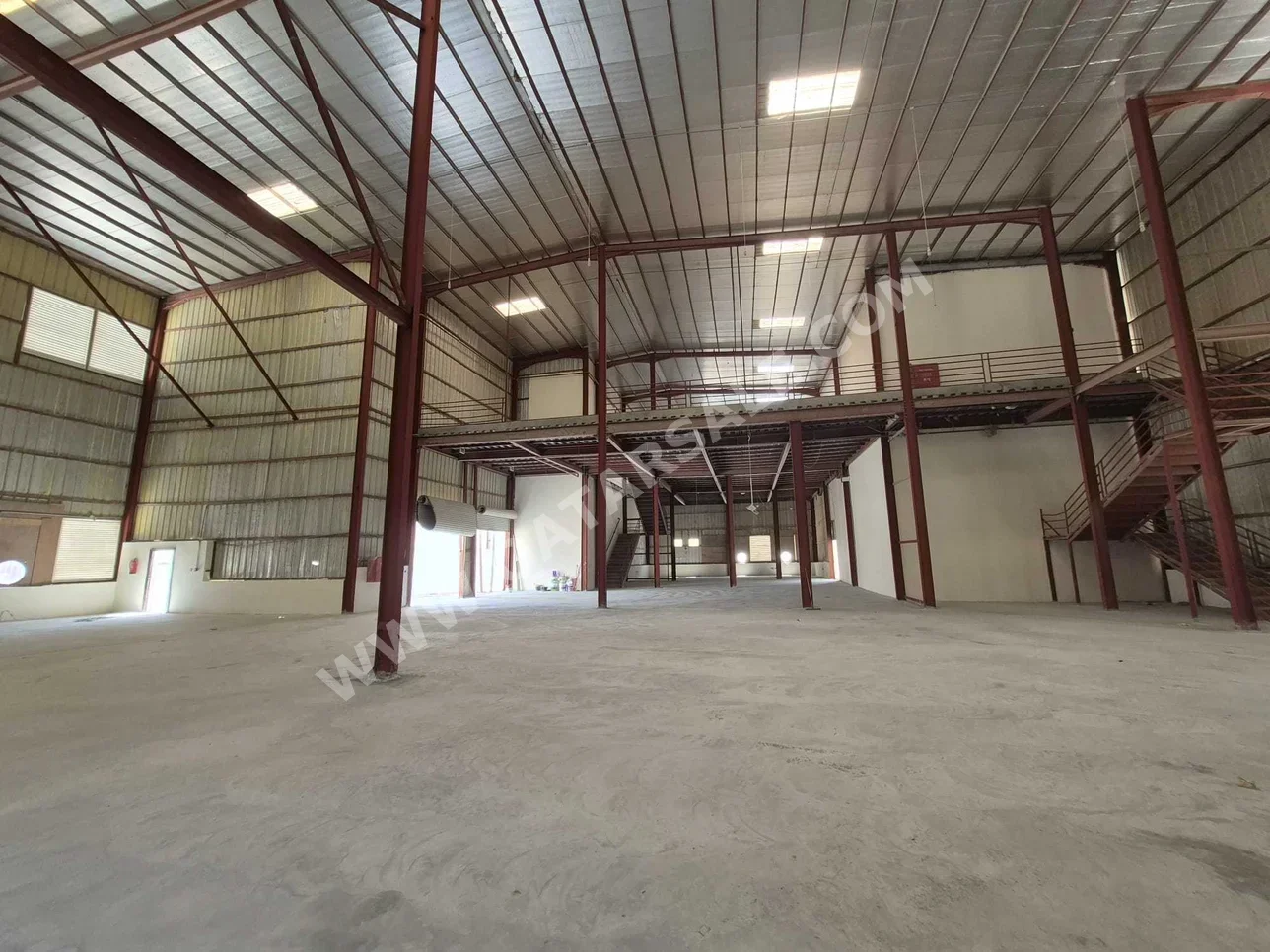 Warehouses & Stores - Al Wakrah  - Barkit Al Awamer  -Area Size: 2000 Square Meter