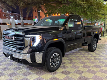 GMC  Sierra  2500 HD  2025  Automatic  0 Km  8 Cylinder  Four Wheel Drive (4WD)  Pick Up  Black  With Warranty