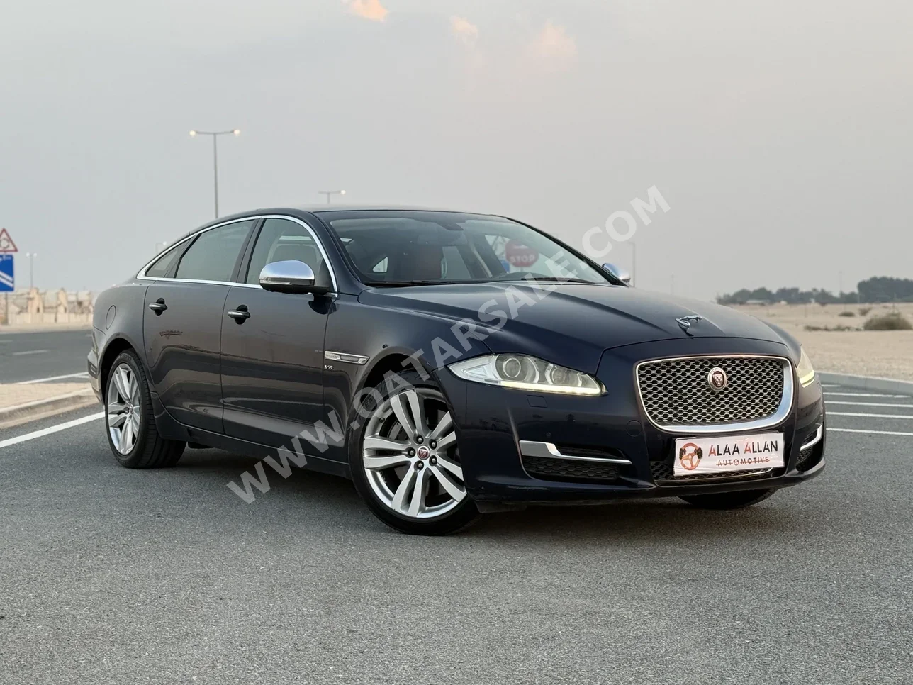 جاكوار اكس ج 2016 اوتوماتيك 100,000 كم 6 سلندر دفع خلفي سيدان أسود