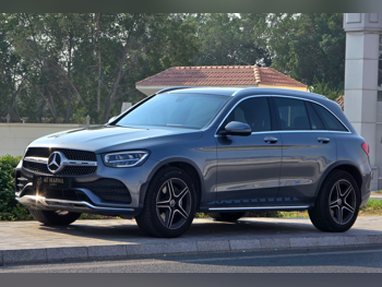 مرسيدس - بنز  جي ال سي  300  2021  اوتوماتيك  66,000 كم  4 سلندر  دفع رباعي  اس يو في  رمادي