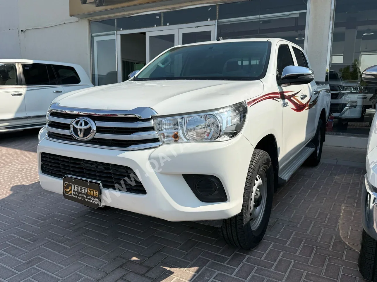 Toyota  Hilux  2022  Automatic  46,000 Km  4 Cylinder  Four Wheel Drive (4WD)  Pick Up  White