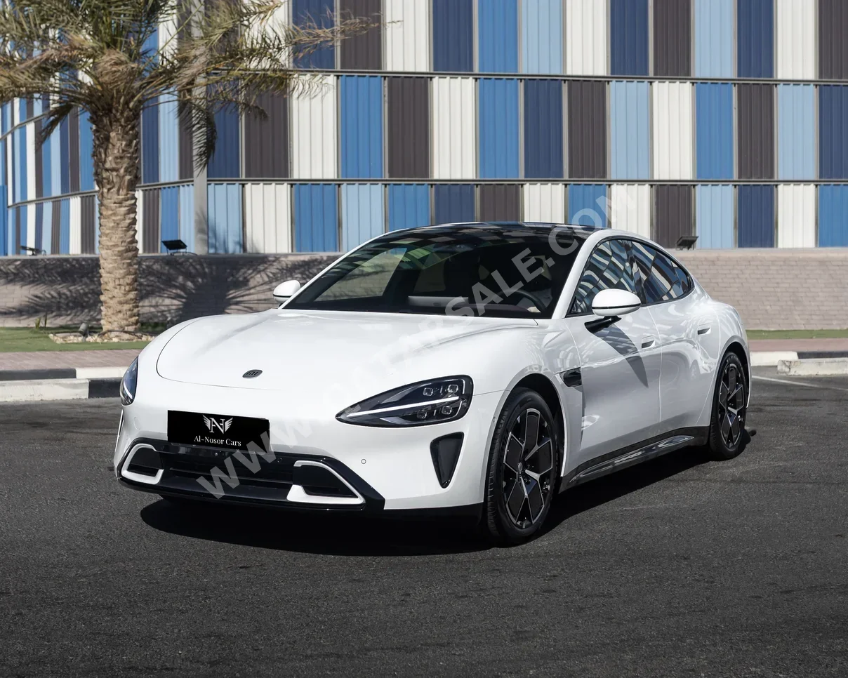 Xiaomi  SU7  Ultra  2026  Automatic  0 Km  0 Cylinder  All Wheel Drive (AWD)  Sedan  White