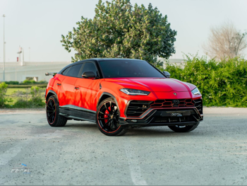 لمبرجيني اوروس 2020 اوتوماتيك 14,800 كم 8 سلندر دفع رباعي اس يو في أحمر تحت الضمان