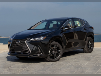 لكزس ان اكس 350 إس يو في 4 في 4 أسود 2026