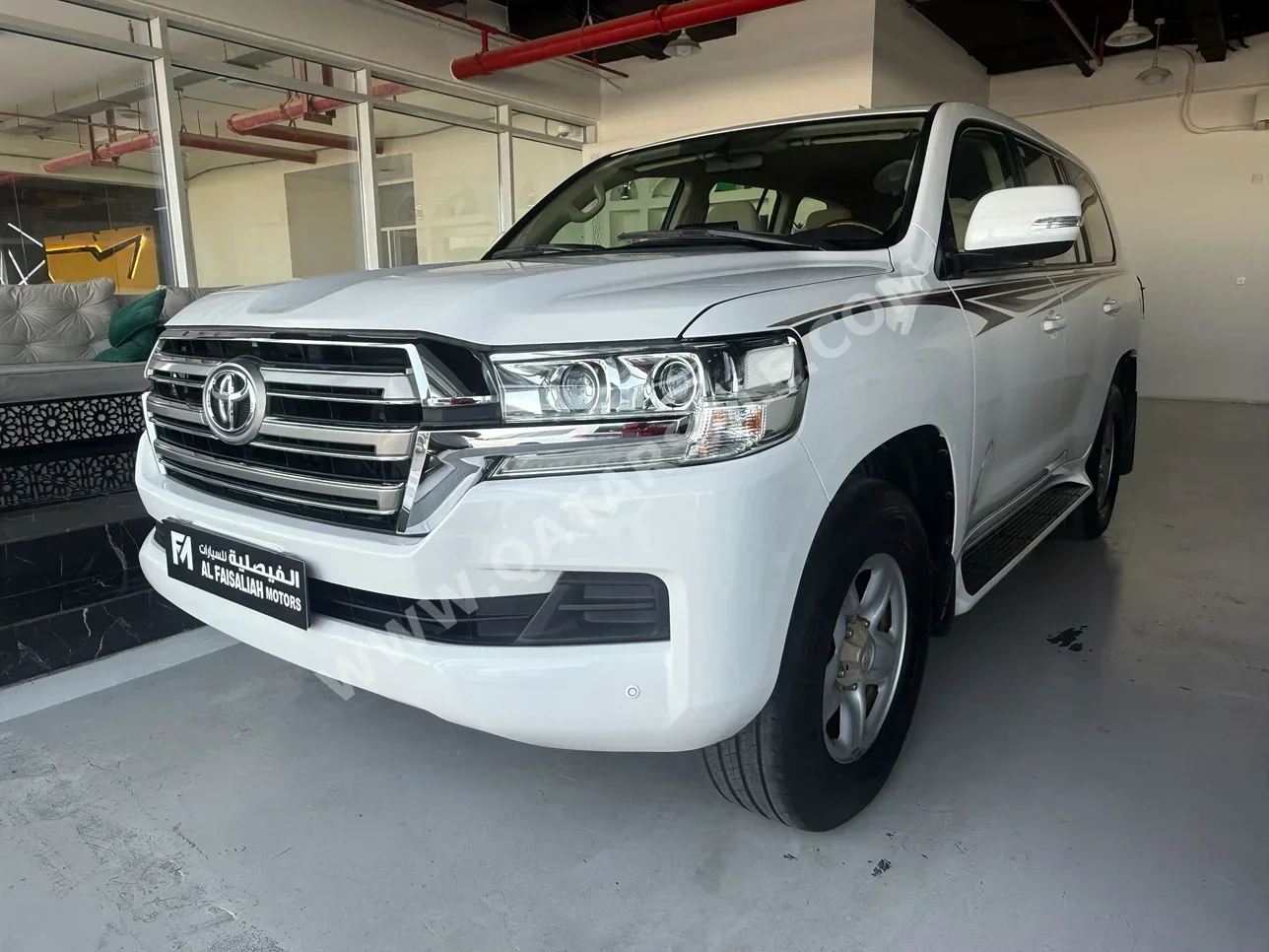 Toyota  Land Cruiser  GX  2018  Automatic  198,000 Km  6 Cylinder  Four Wheel Drive (4WD)  SUV  White