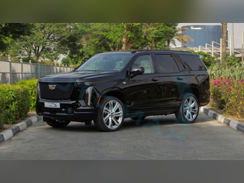 Cadillac  Escalade  Sport Platinum  2025  Automatic  0 Km  8 Cylinder  Four Wheel Drive (4WD)  SUV  Black Matte  With Warranty
