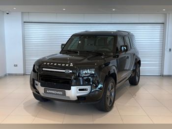 لاند روفر ديفيندر 110 اتش اس اي 2024 اوتوماتيك 20,214 كم 6 سلندر دفع رباعي اس يو في أسود تحت الضمان