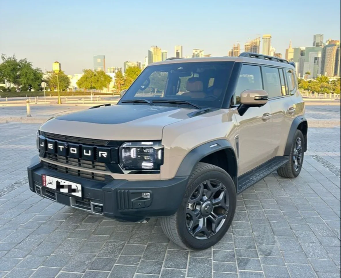 Jetour  T2  2024  Automatic  33,000 Km  4 Cylinder  Four Wheel Drive (4WD)  SUV  Beige  With Warranty