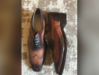 أحذية جلد اصلي  بنى مقاس 41  ايطاليا  رجالي