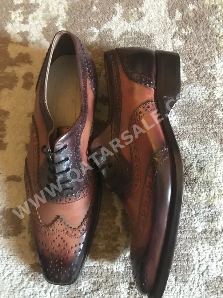 أحذية جلد اصلي  بنى مقاس 41  ايطاليا  رجالي