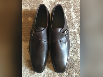 أحذية جلد اصلي  بنى مقاس 41  ايطاليا  رجالي