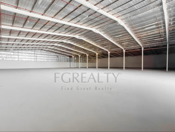 مخازن و مستودعات - الريان  - المنطقة الصناعية  -المساحة: 3510 متر مربع