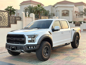 Ford  Raptor  2018  Automatic  105,000 Km  6 Cylinder  Four Wheel Drive (4WD)  Pick Up  White  With Warranty