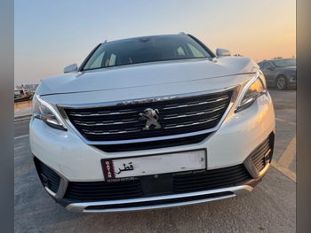 Peugeot  5008  2021  Automatic  100,000 Km  4 Cylinder  All Wheel Drive (AWD)  SUV  White