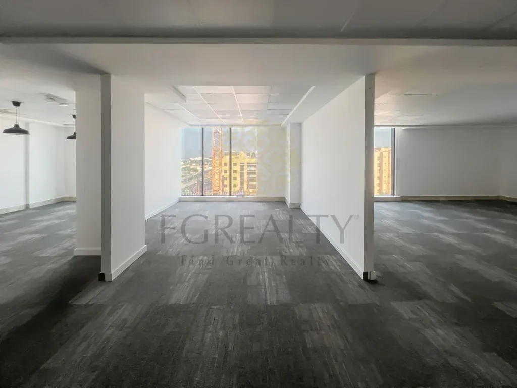 Commercial Offices - Not Furnished - Doha - Hamad Medical City