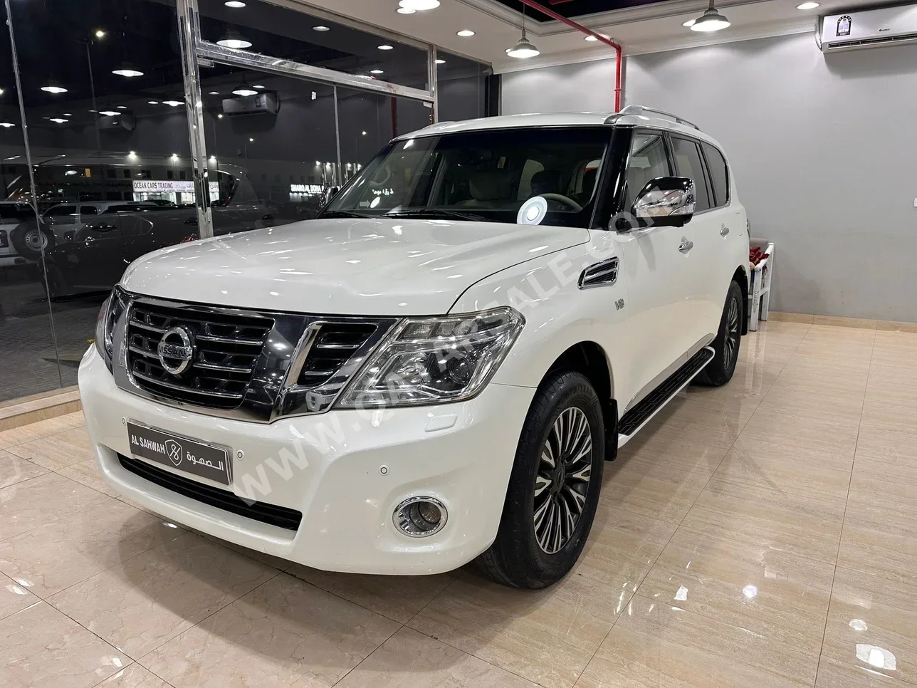 Nissan Patrol Platinum 2015 Automatic 210,000 Km 8 Cylinder Four Wheel Drive (4WD) SUV White