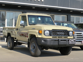 تويوتا  لاند كروزر  ال اكس  2024  عادي  8,000 كم  6 سلندر  دفع رباعي  بيكب  بيج  تحت الضمان