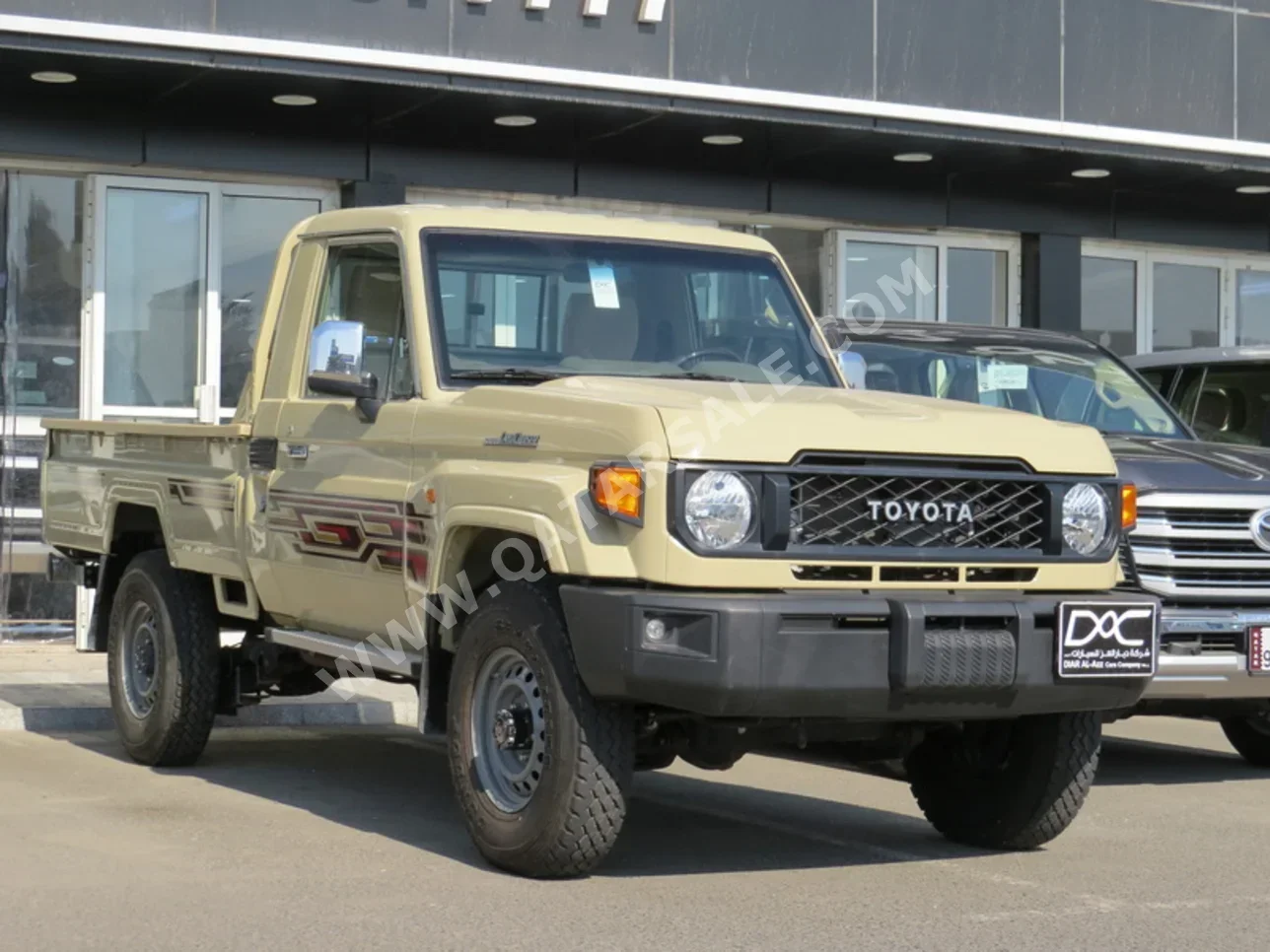 Toyota  Land Cruiser  LX  2024  Manual  8,000 Km  6 Cylinder  Four Wheel Drive (4WD)  Pick Up  Beige  With Warranty