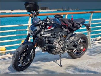Ducati  Monster -  2022 - Color Black -  Warranty