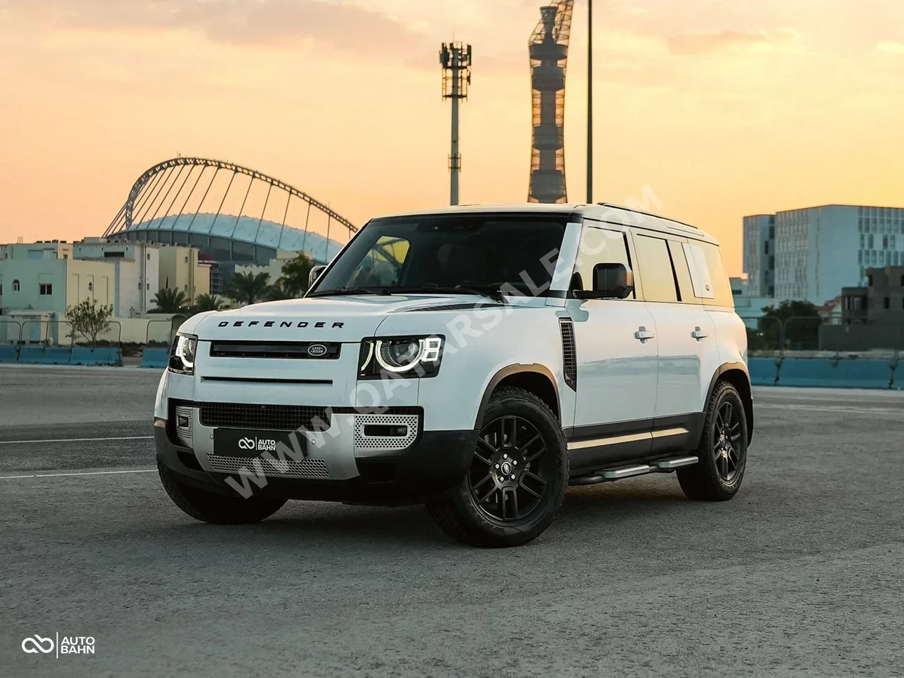 Land Rover Defender 110 2021 Automatic 147,000 Km 4 Cylinder Four Wheel Drive (4WD) SUV White