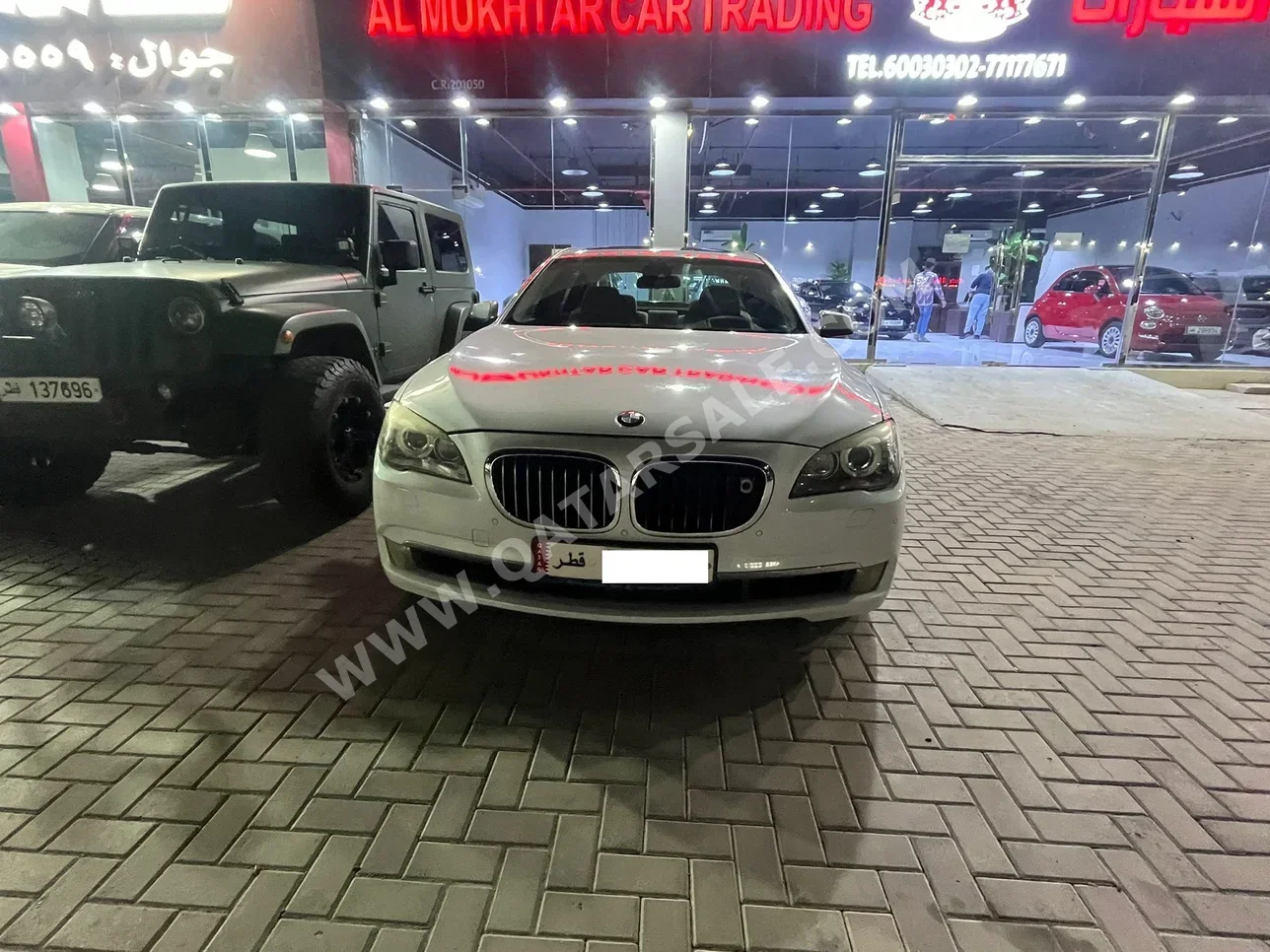 BMW  7-Series  750 Li  2010  Automatic  144,000 Km  8 Cylinder  Rear Wheel Drive (RWD)  Sedan  White