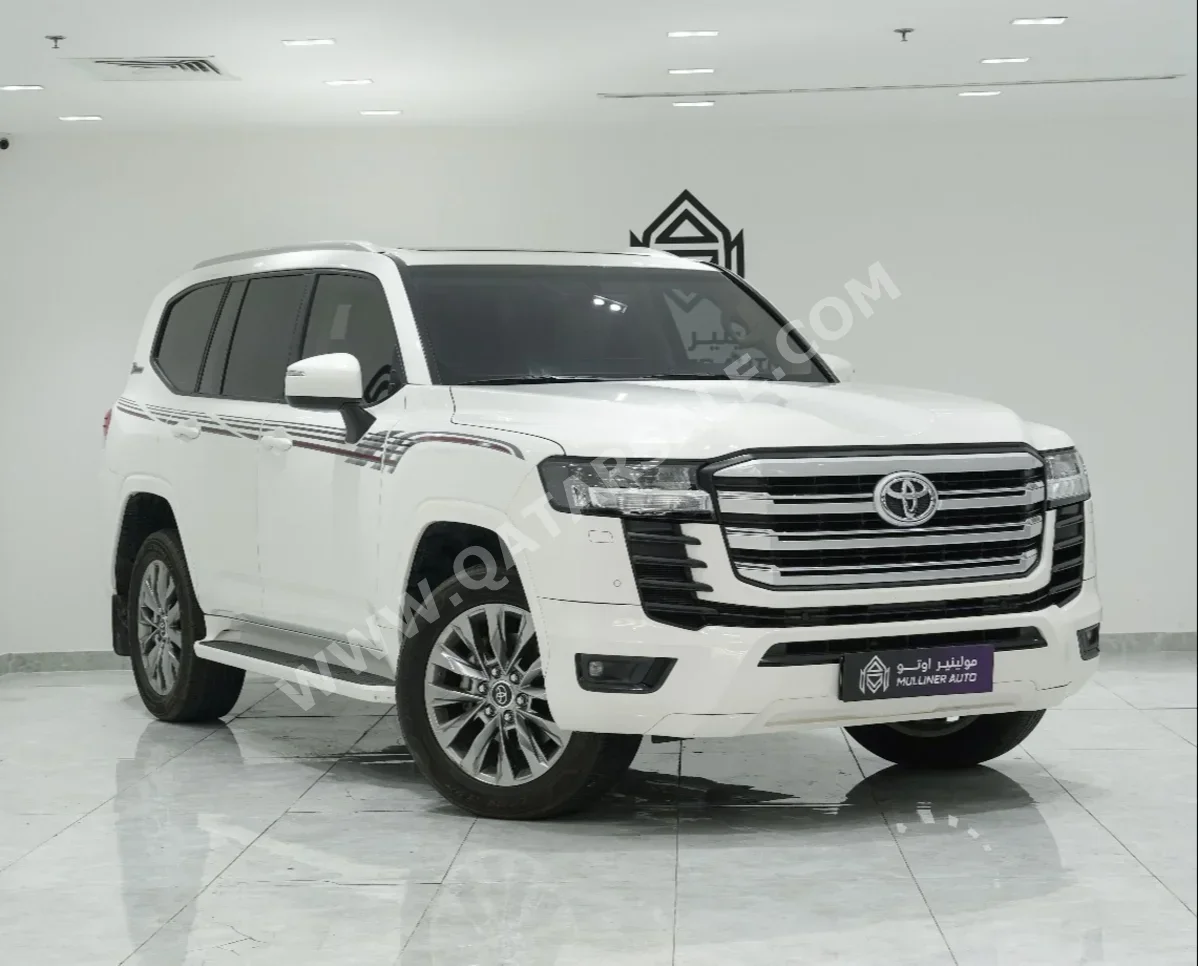 Toyota Land Cruiser GXR Twin Turbo 2022 Automatic 69,000 Km 6 Cylinder Four Wheel Drive (4WD) SUV White
