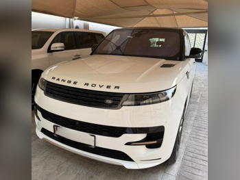 Land Rover  Range Rover  Sport HSE Dynamic  2023  Automatic  31,000 Km  6 Cylinder  Four Wheel Drive (4WD)  SUV  White  With Warranty