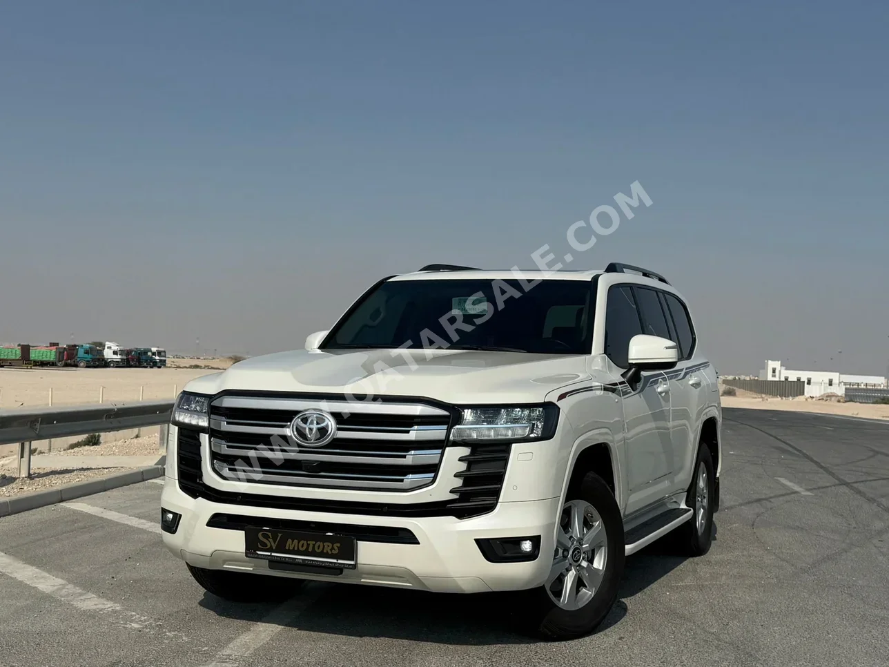 Toyota  Land Cruiser  GXR Twin Turbo  2024  Automatic  25,000 Km  6 Cylinder  Four Wheel Drive (4WD)  SUV  White  With Warranty