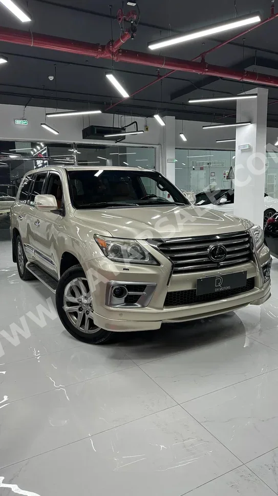 Lexus LX 570 S 2014 Automatic 427,000 Km 8 Cylinder Four Wheel Drive (4WD) SUV Gold
