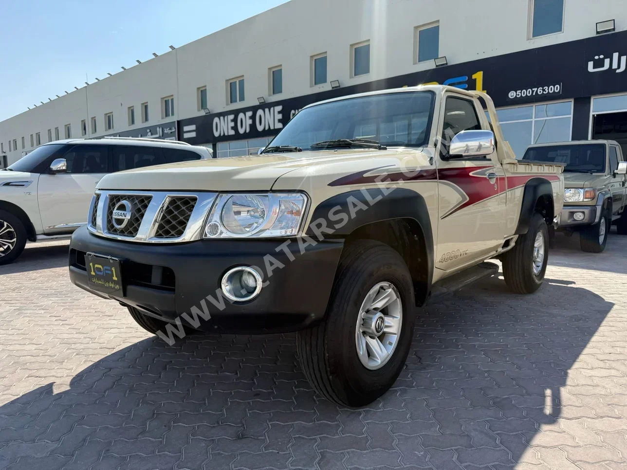 Nissan  Pickup  2014  Manual  381,000 Km  4 Cylinder  Rear Wheel Drive (RWD)  Pick Up  Beige