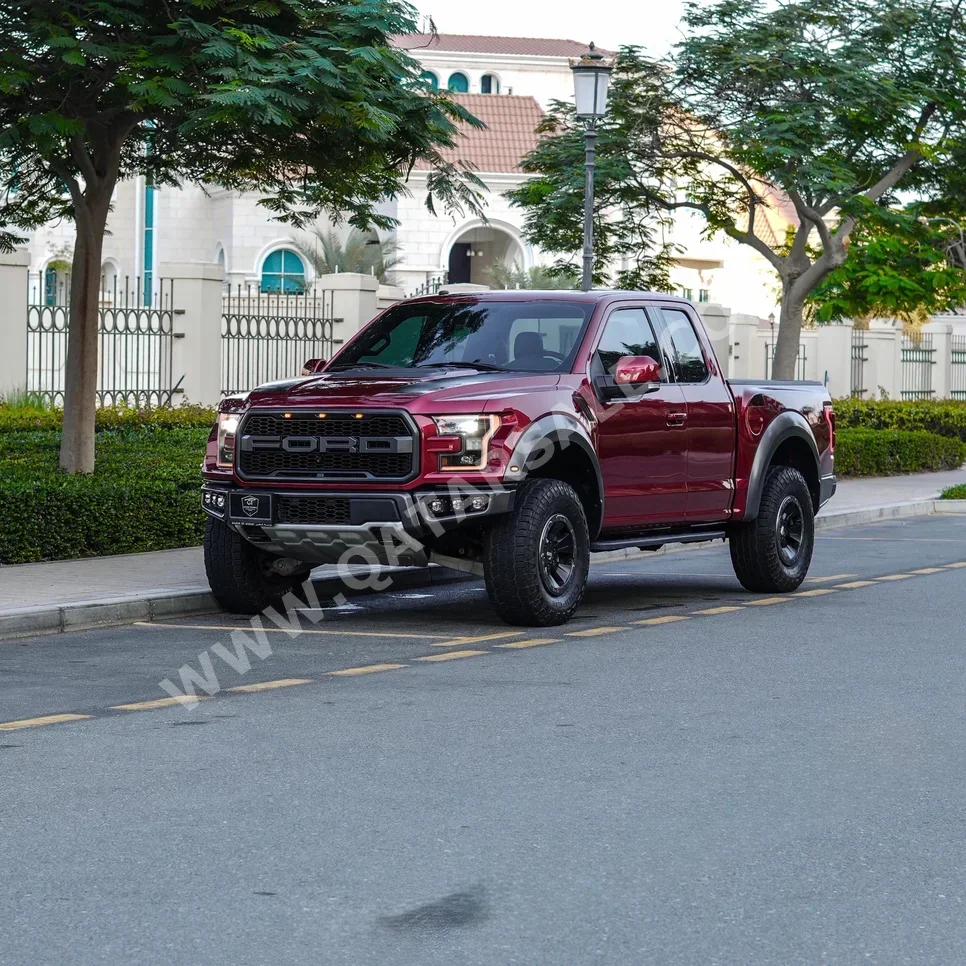 Ford  Raptor  SVT  2017  Automatic  100,000 Km  8 Cylinder  Four Wheel Drive (4WD)  Pick Up  Maroon  With Warranty