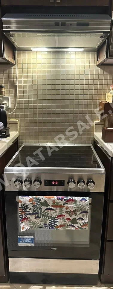 Oven  - Gas & Electric  - Black