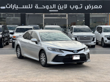 Toyota  Camry  GL  2022  Automatic  265,000 Km  4 Cylinder  Front Wheel Drive (FWD)  Sedan  Silver