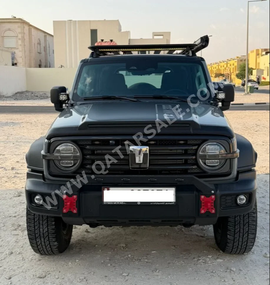 GWM  Tank  300  2025  Automatic  35,328 Km  4 Cylinder  Four Wheel Drive (4WD)  SUV  Gray  With Warranty