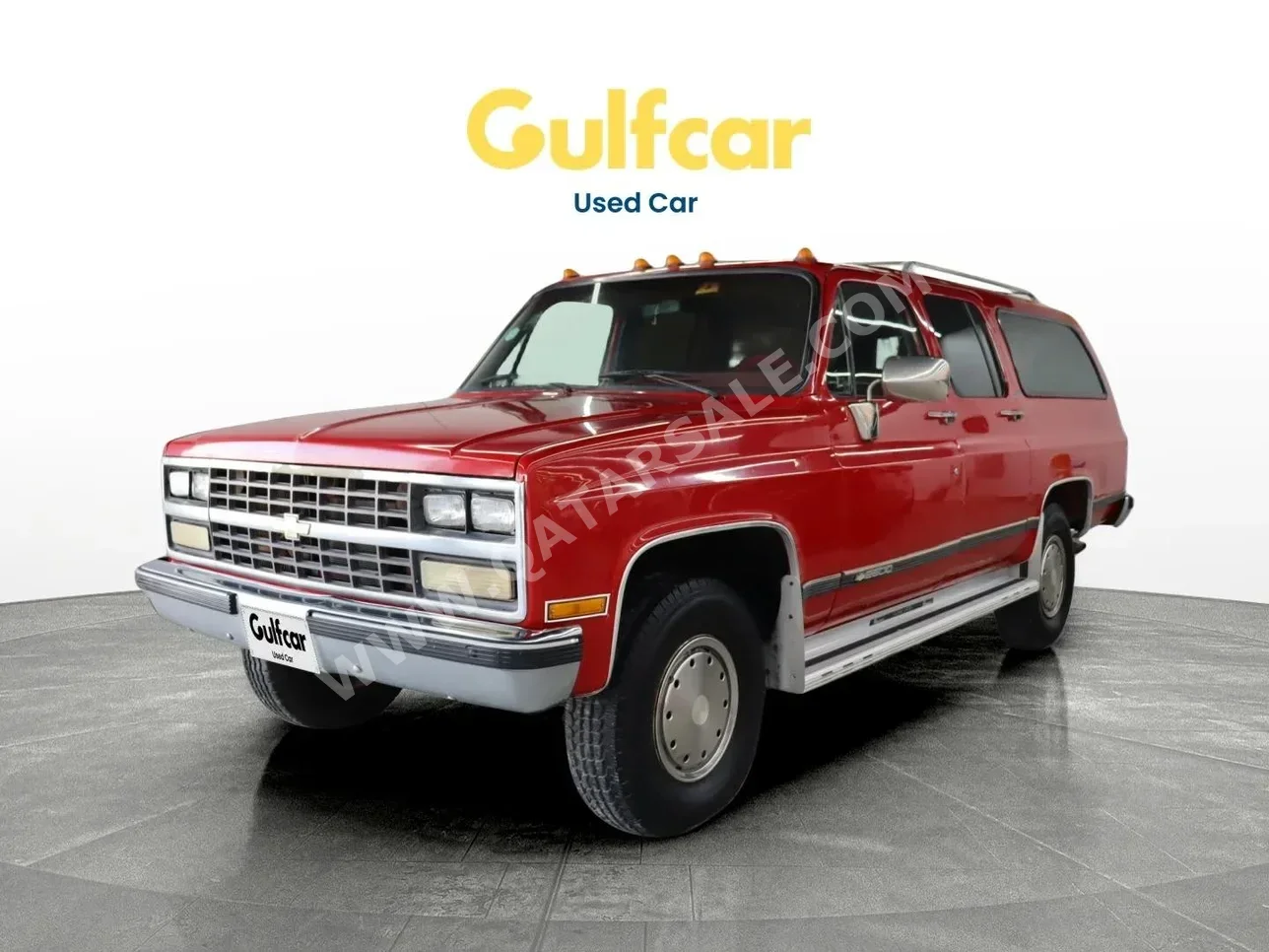 شفروليه سوبربان 1983 اوتوماتيك 83,136 كم 8 سلندر دفع رباعي اس يو في أحمر