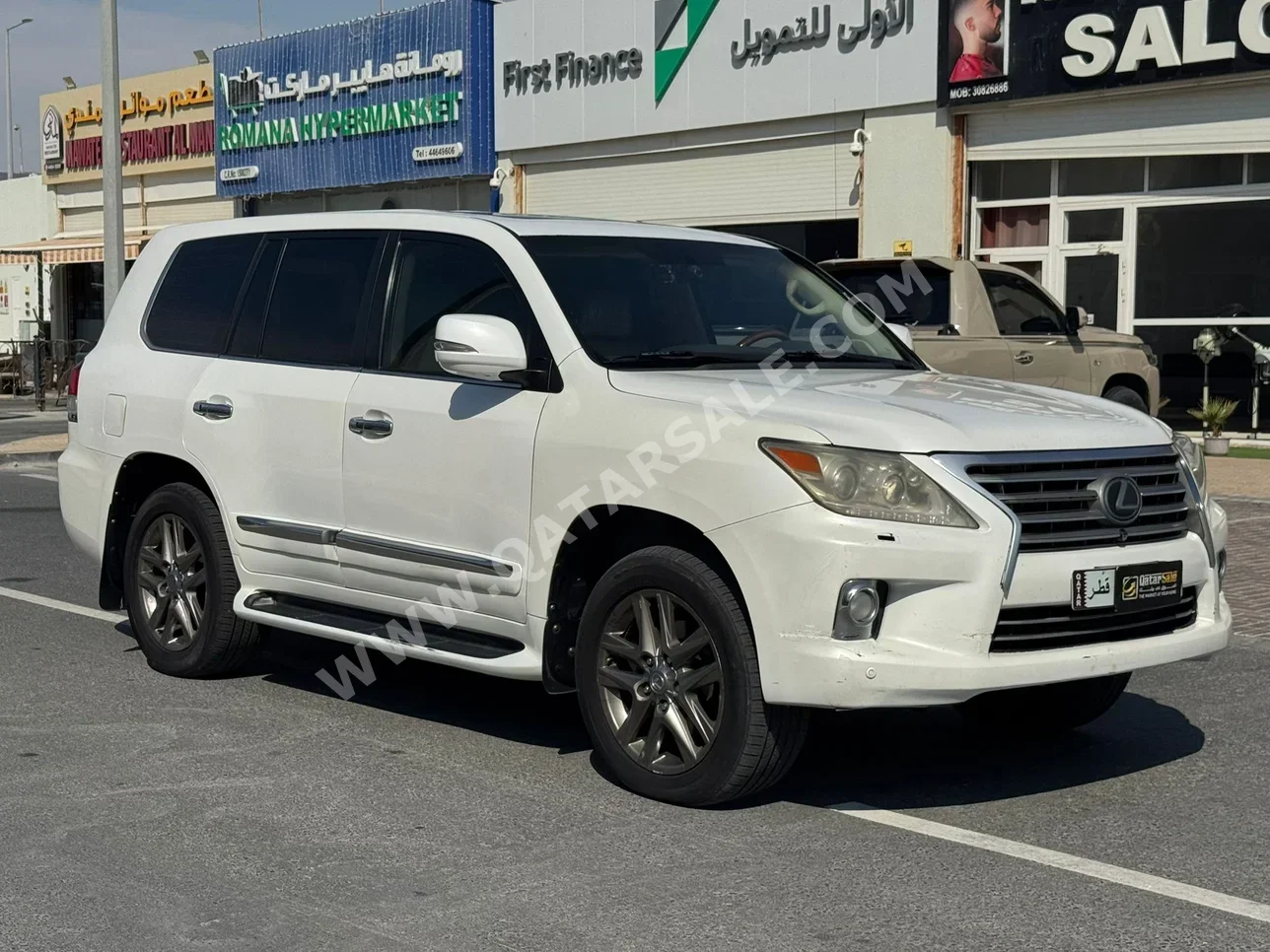 Lexus LX 570 2012 Automatic 360,000 Km 8 Cylinder Four Wheel Drive (4WD) SUV White
