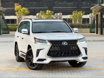 لكزس  ال اكس  570 اس بلاك ايديشن  2020  اوتوماتيك  73,000 كم  8 سلندر  دفع رباعي  اس يو في  أبيض