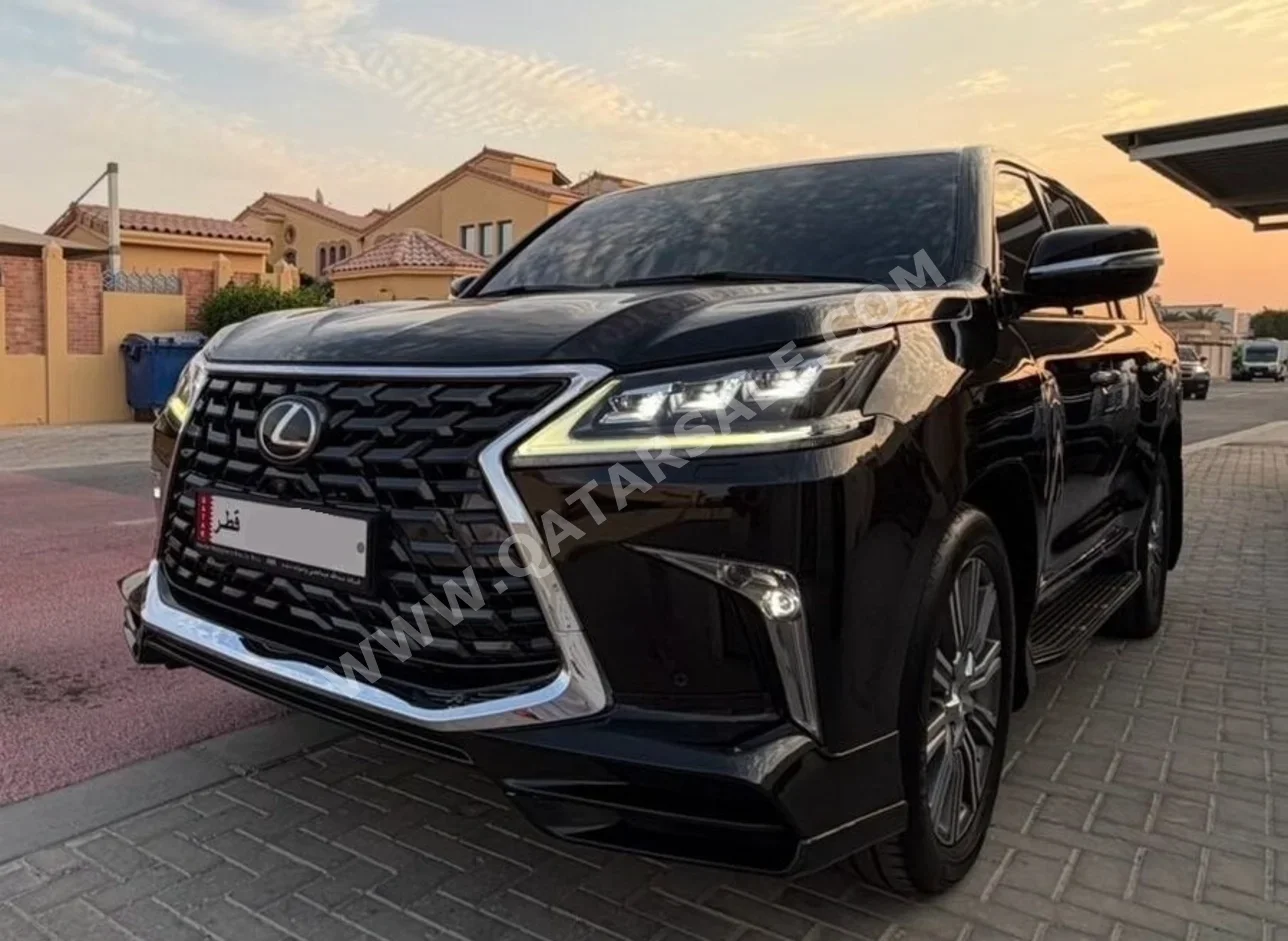 Lexus LX 570 2017 Automatic 103,000 Km 8 Cylinder Four Wheel Drive (4WD) SUV Black