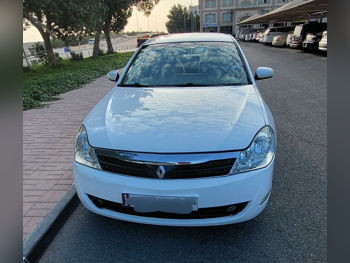 رينو ســـافران 2010 اوتوماتيك 150,000 كم 4 سلندر سحب امامي سيدان أبيض