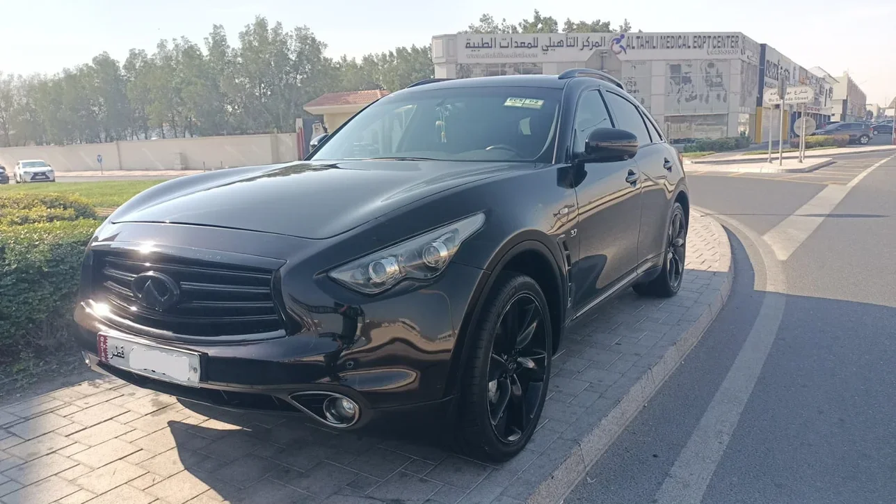 Infiniti QX 70S 2016 Automatic 155,000 Km 6 Cylinder Four Wheel Drive (4WD) SUV Black