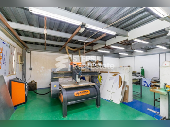 مخازن و مستودعات - الريان  - المنطقة الصناعية  -المساحة: 428 متر مربع