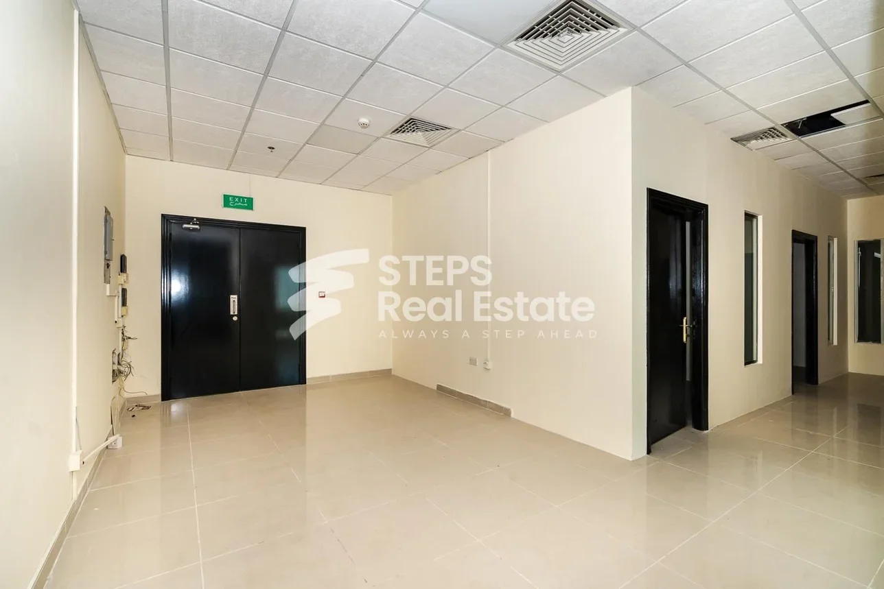 Commercial Offices - Not Furnished  - Doha  - Rawdat Al Khail